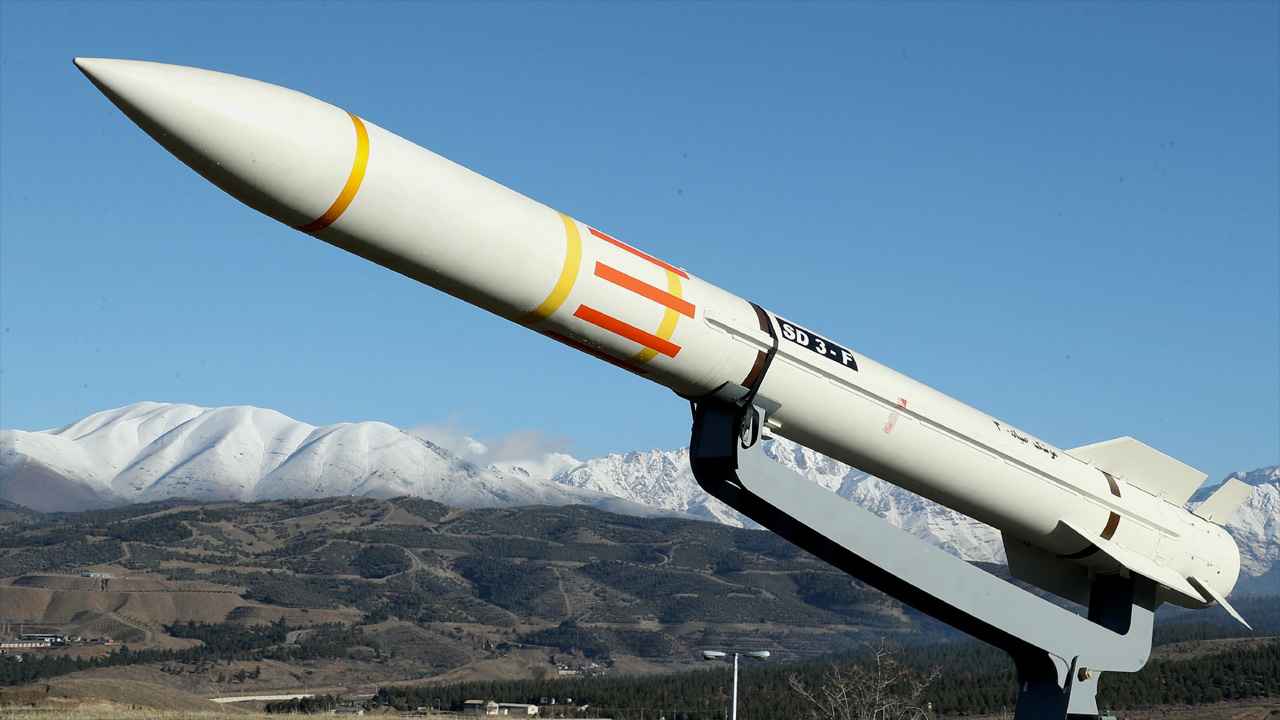 ইরানে হামলা চালাতে মুখিয়ে আছে ইসরায়েল!