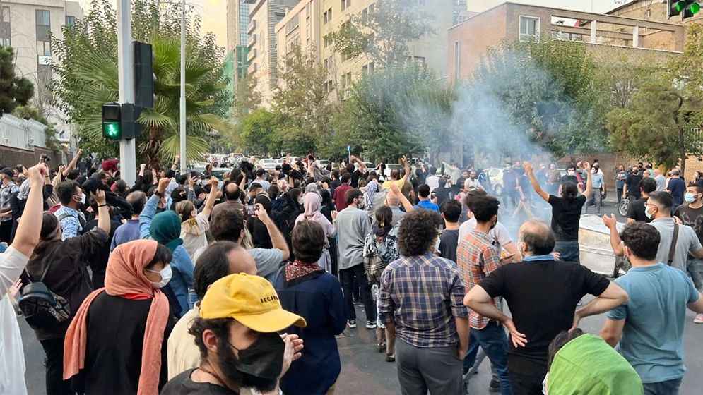 ইরানে ফের চলছে জেন-জি বিক্ষোভ