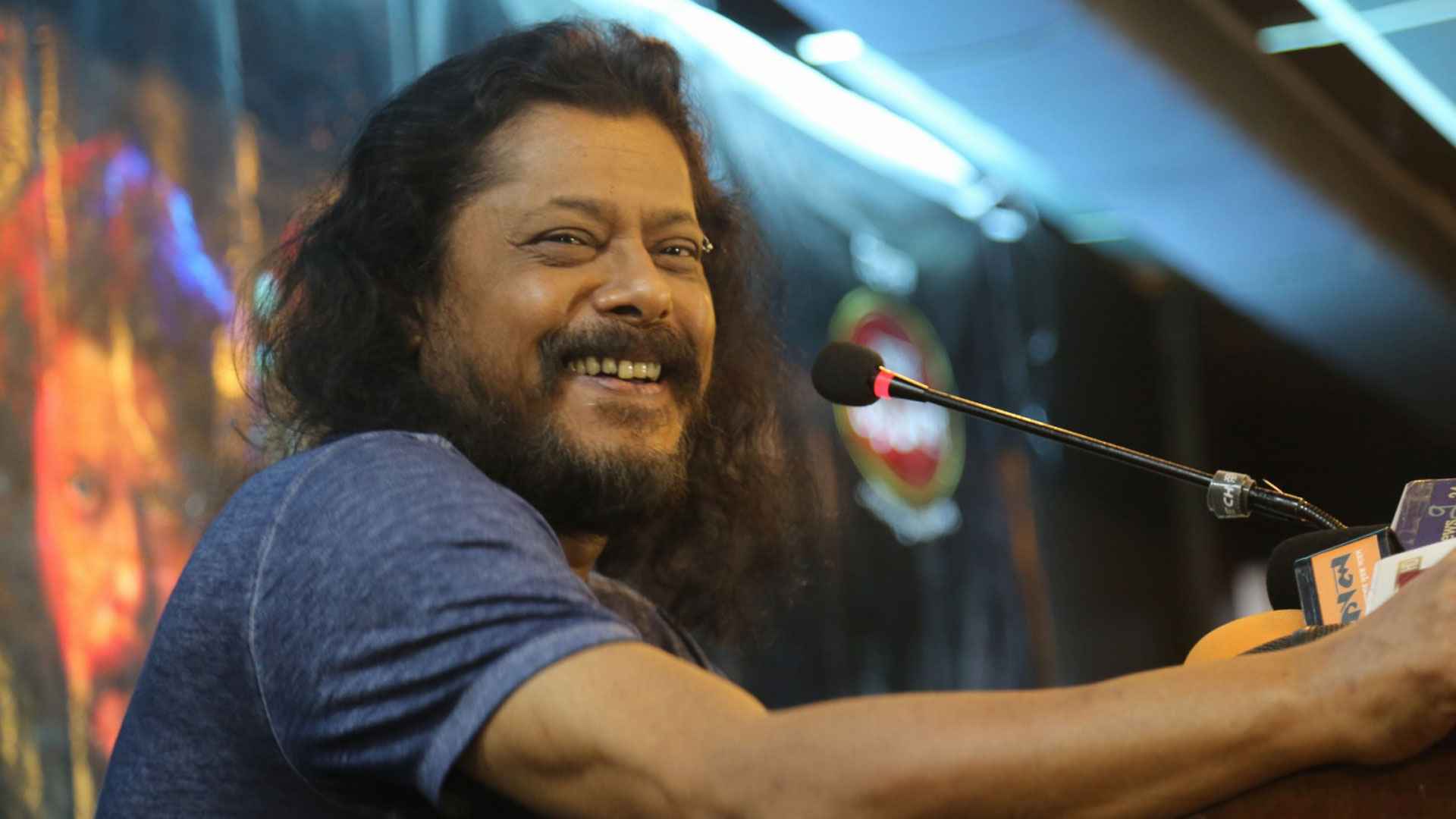 ভোট দিয়ে যা বললেন জেমস 