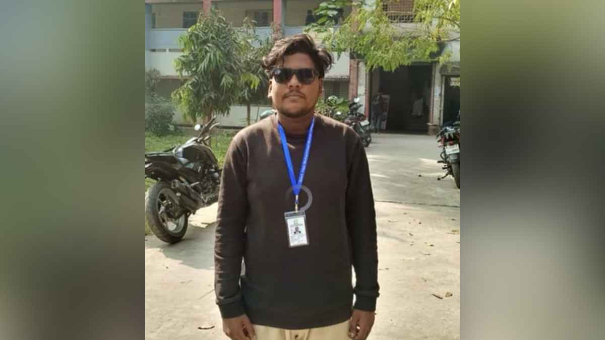 কয়রায় মোটরসাইকেলের নিয়ন্ত্রণ হারিয়ে যুবক নিহত