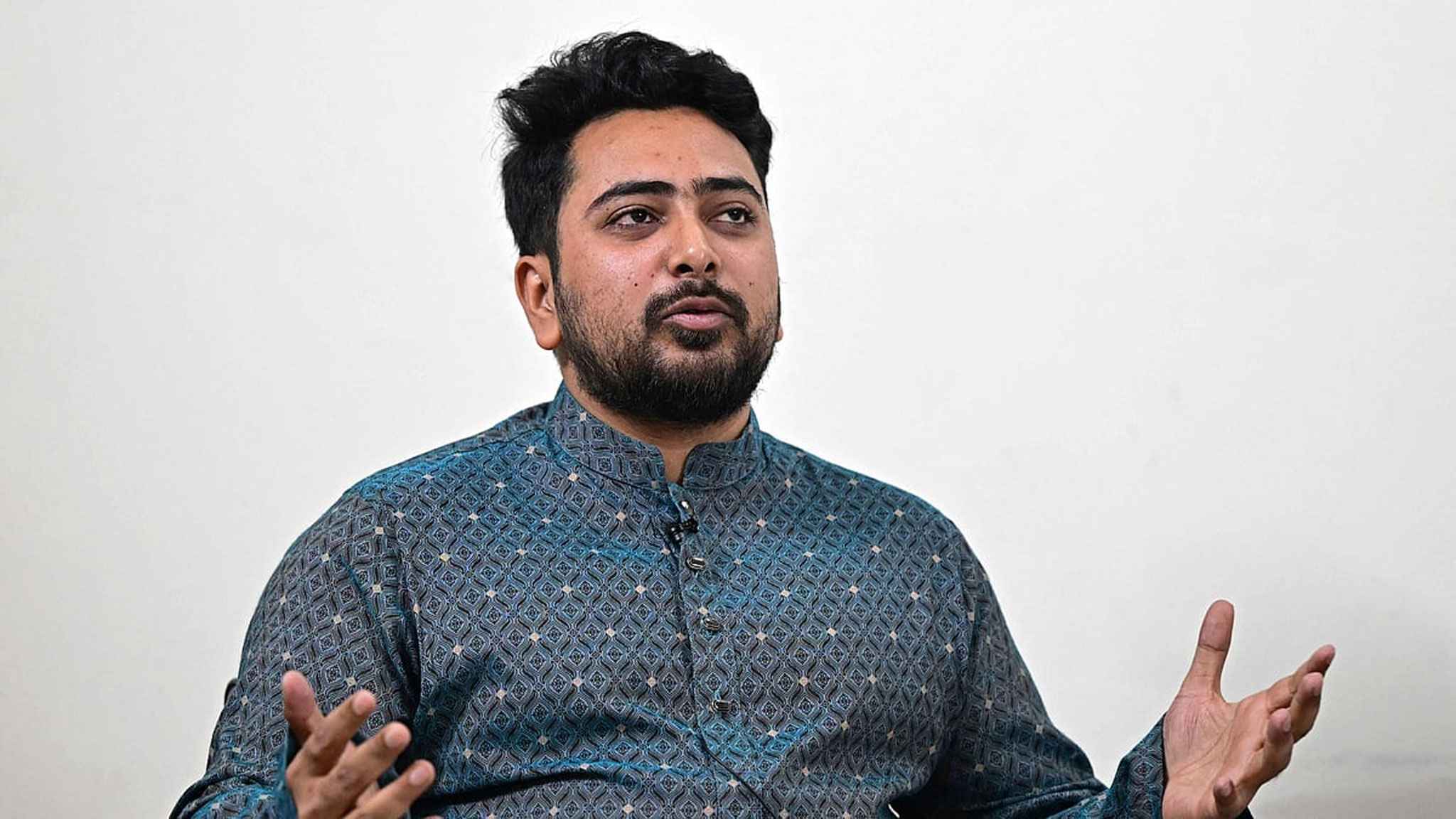 নির্বাচন নিয়ে ভারত ষড়যন্ত্র করছে: নাহিদ ইসলাম