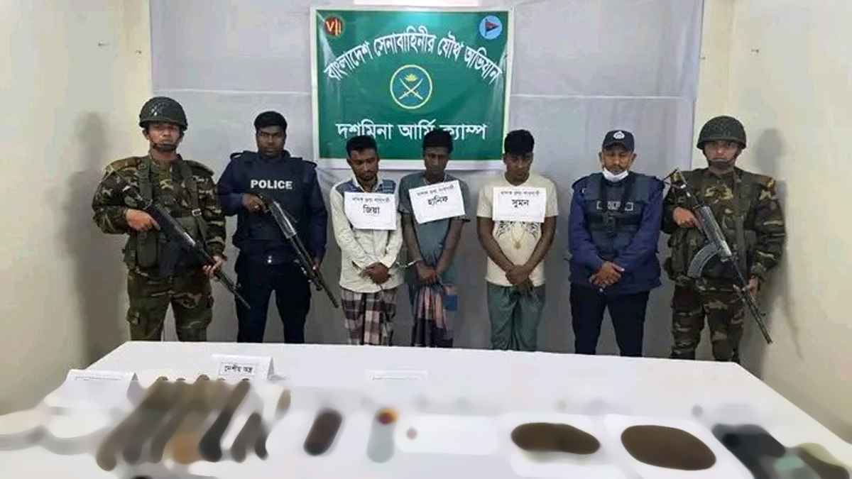 পটুয়াখালীতে মাদক ও দেশীয় অস্ত্রসহ আটক ৩