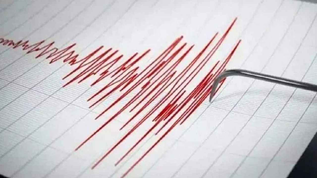ফের ভূমিকম্পে কাঁপল দেশ