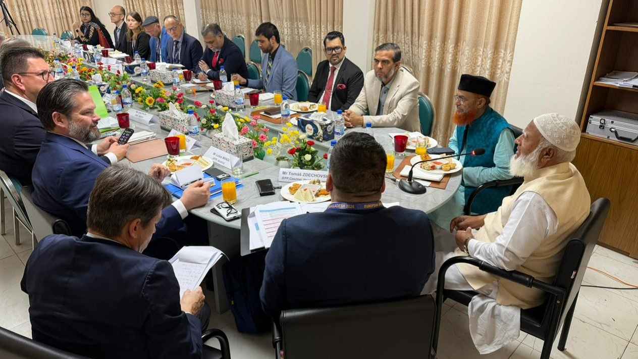 জামায়াত আমিরের সঙ্গে ইইউ নির্বাচন পর্যবেক্ষণ মিশনের সাক্ষাৎ