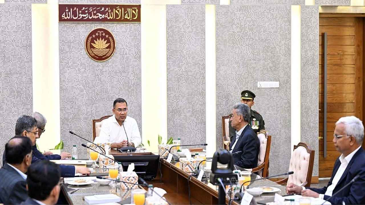 আইনশৃঙ্খলার উন্নতিসহ ৩ বিষয়ে অগ্রাধিকার দিয়ে নতুন সরকারের কাজ শুরু