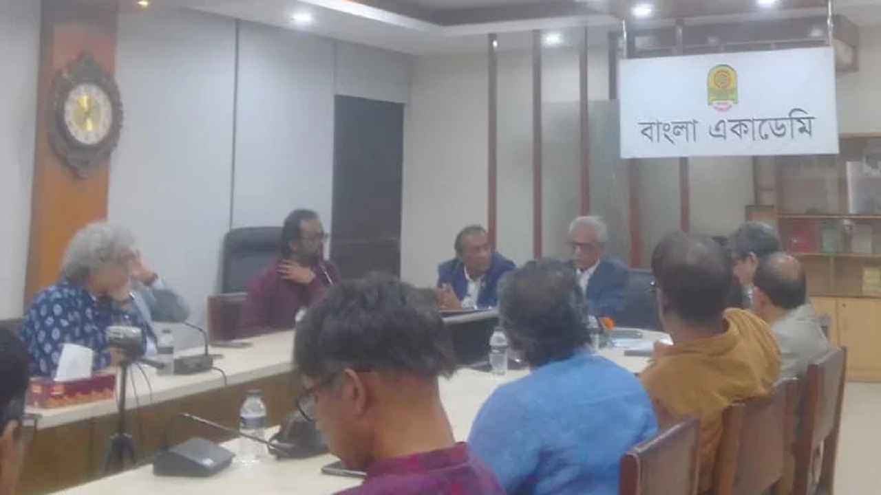 বইমেলা শুরু ২৫ ফেব্রুয়ারি, লাগবে না স্টল ভাড়া