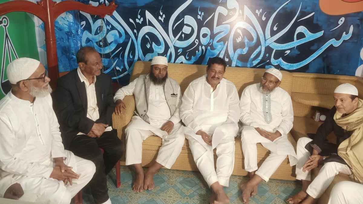 পরাজিত জামায়াত প্রার্থীর বাসায় ভূমিমন্ত্রী