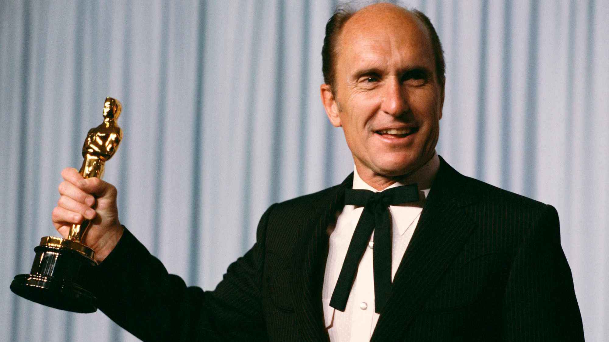 অস্কারজয়ী কিংবদন্তি অভিনেতার মৃত্যু