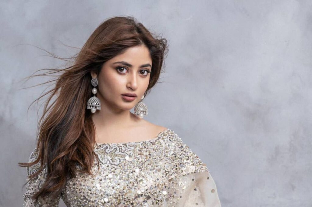 sajal-aly-s-bts-video-breaks-the-internet-1677878346-6401-1024x682