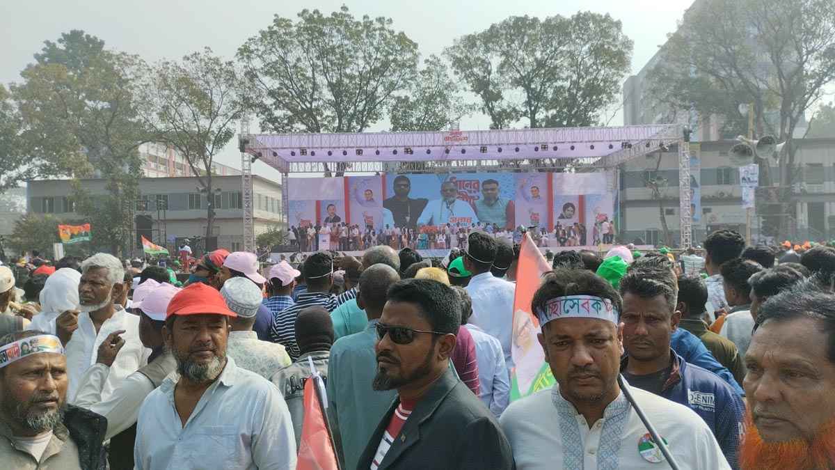 বরিশাল থেকে ফরিদপুরে তারেক রহমান