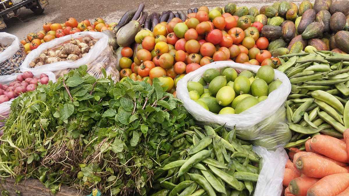 রমজানেও টালমাটাল সবজির বাজার