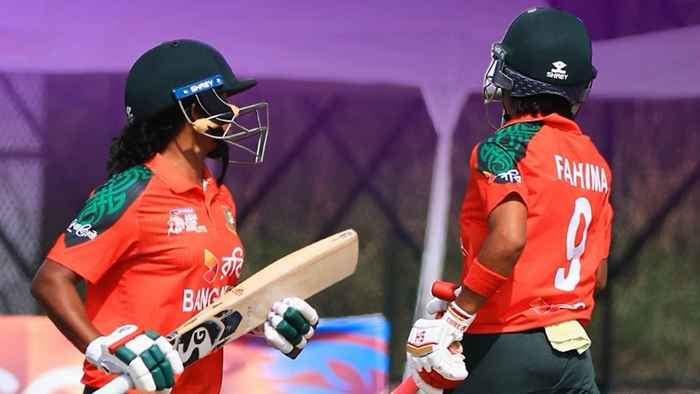 পাকিস্তানকে গুঁড়িয়ে ফাইনালে বাংলাদেশের মেয়েরা