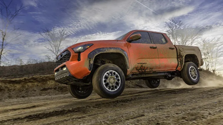 002-2024-toyota-tacoma-trd-off-road