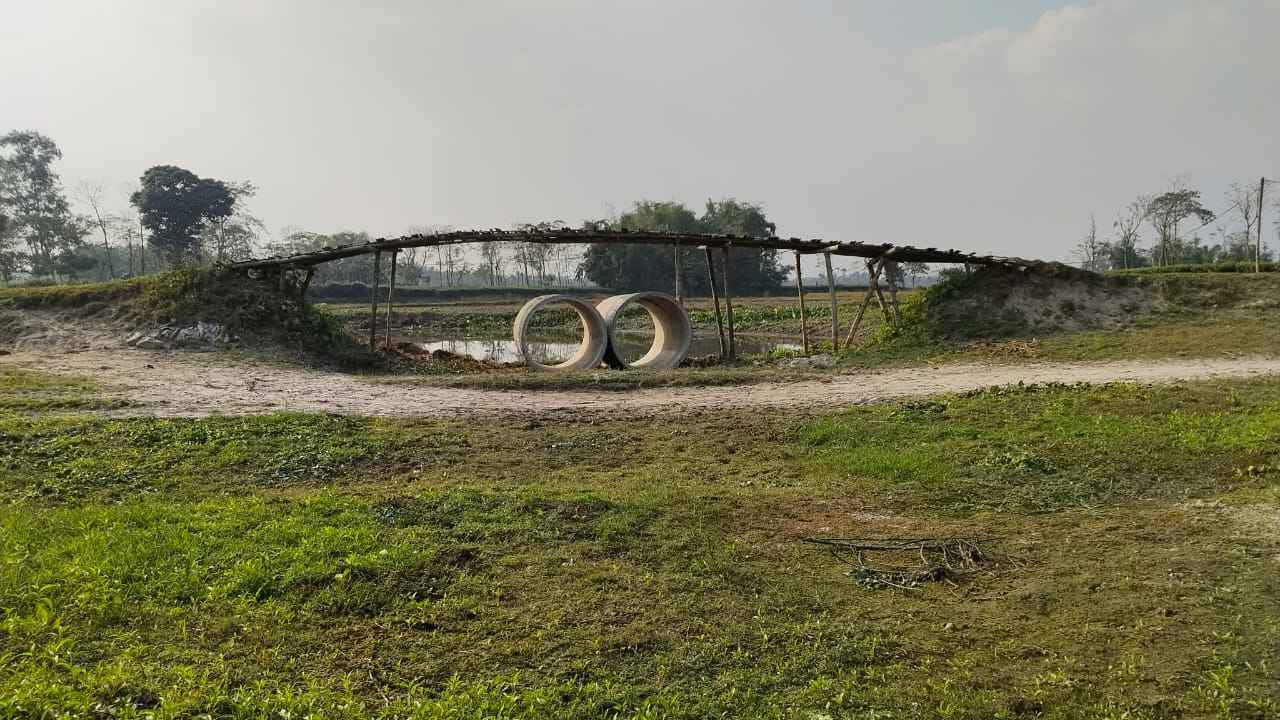 বিজিবির বাধায় নির্মাণাধীন রিং ব্রিজ রেখে কৌশলে সরে গেল বিএসএফ