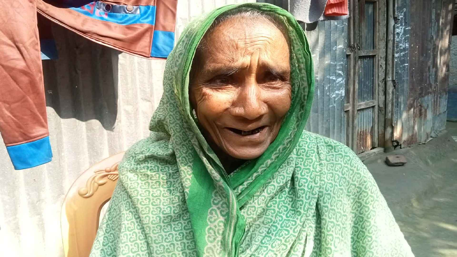 ঢাকামেইলে সংবাদ প্রকাশে ভাতাভুক্ত হয়ে সেই ছকিনার মুখে হাসি