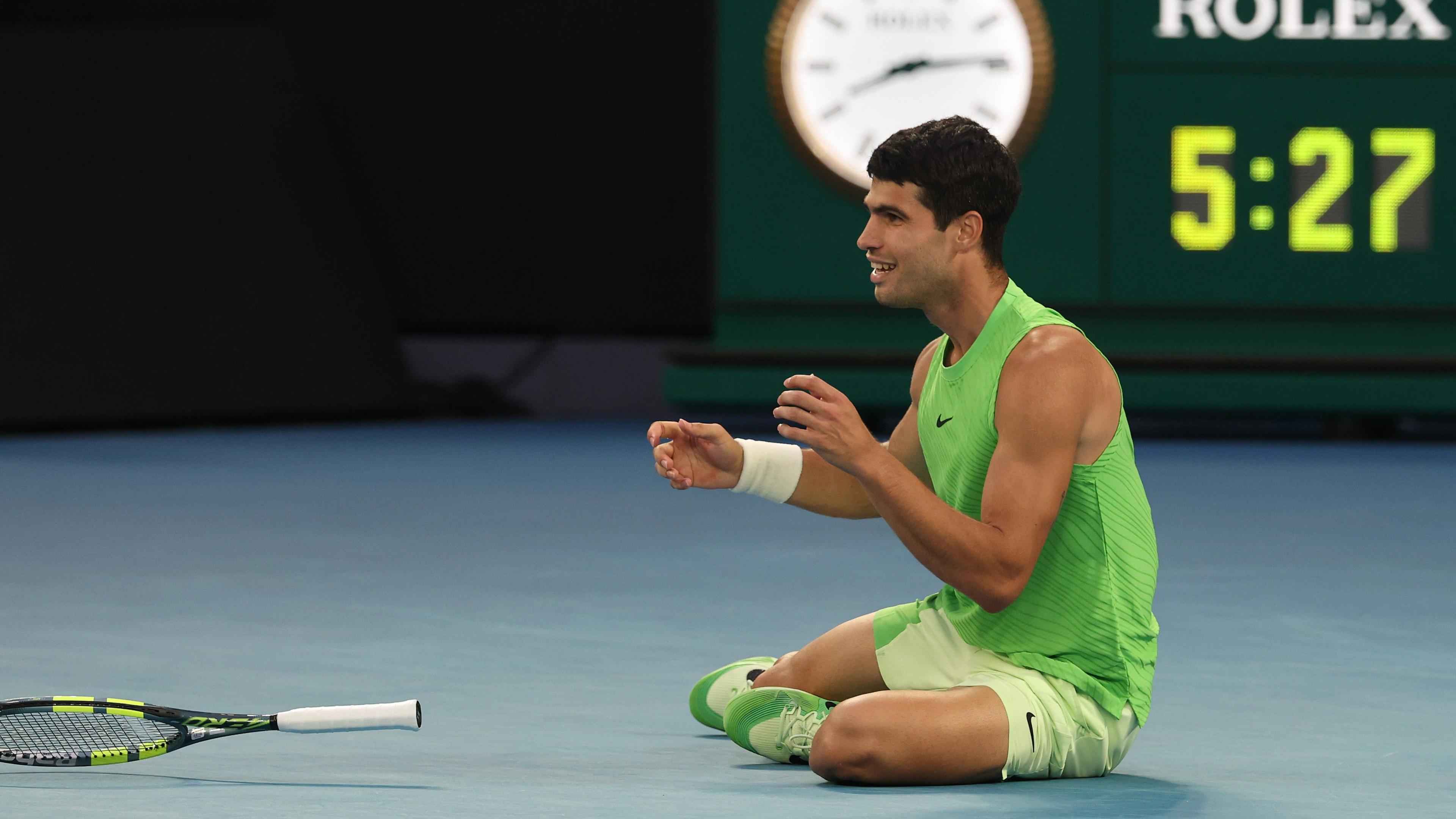 মহাকাব্যিক লড়াই জিতে ফাইনালে আলকারাজ