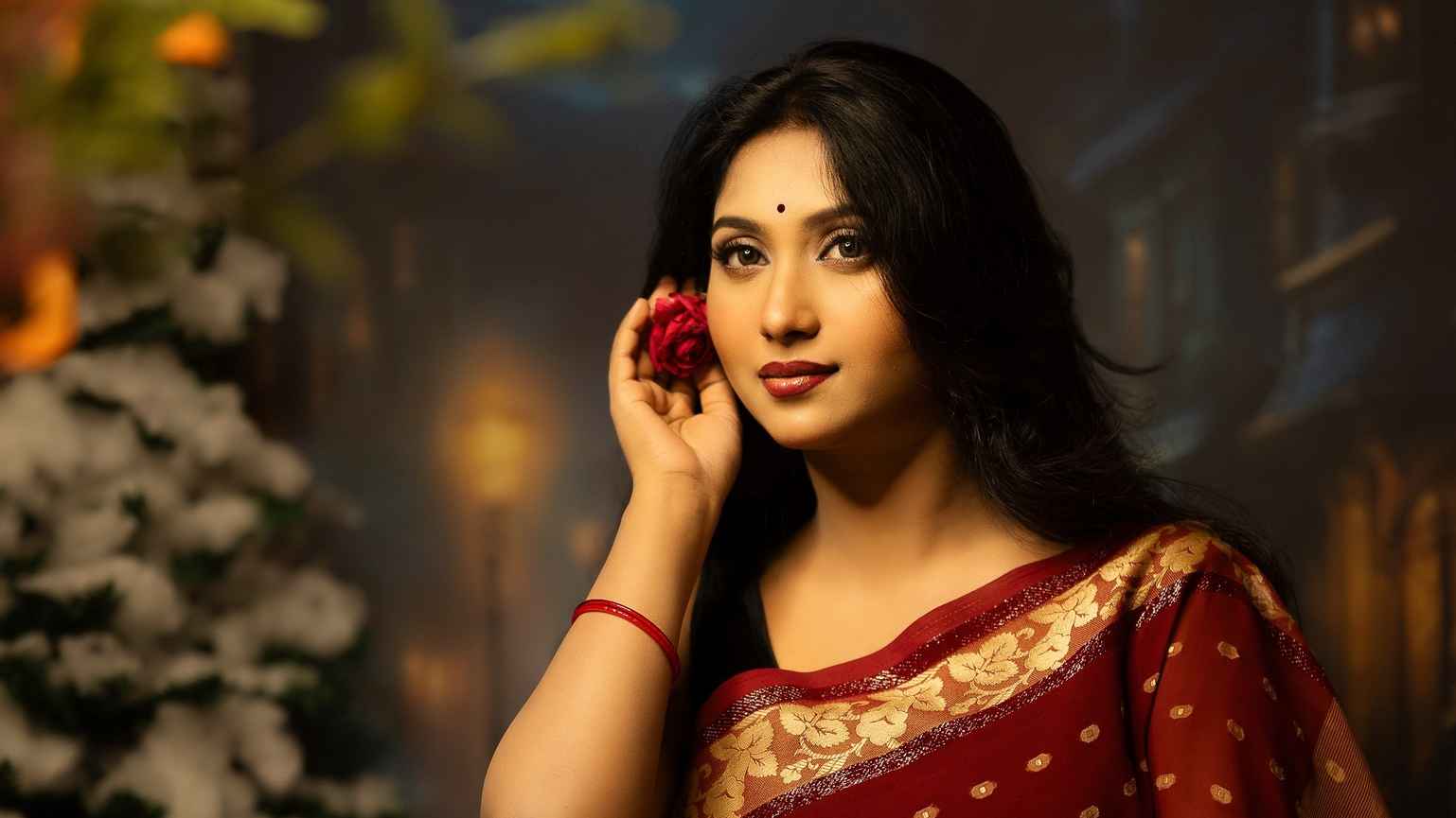 পড়শোনার চাপে সিনেমা ছেড়েছেন, চাকরিতে যোগ দিলেন সুমি 