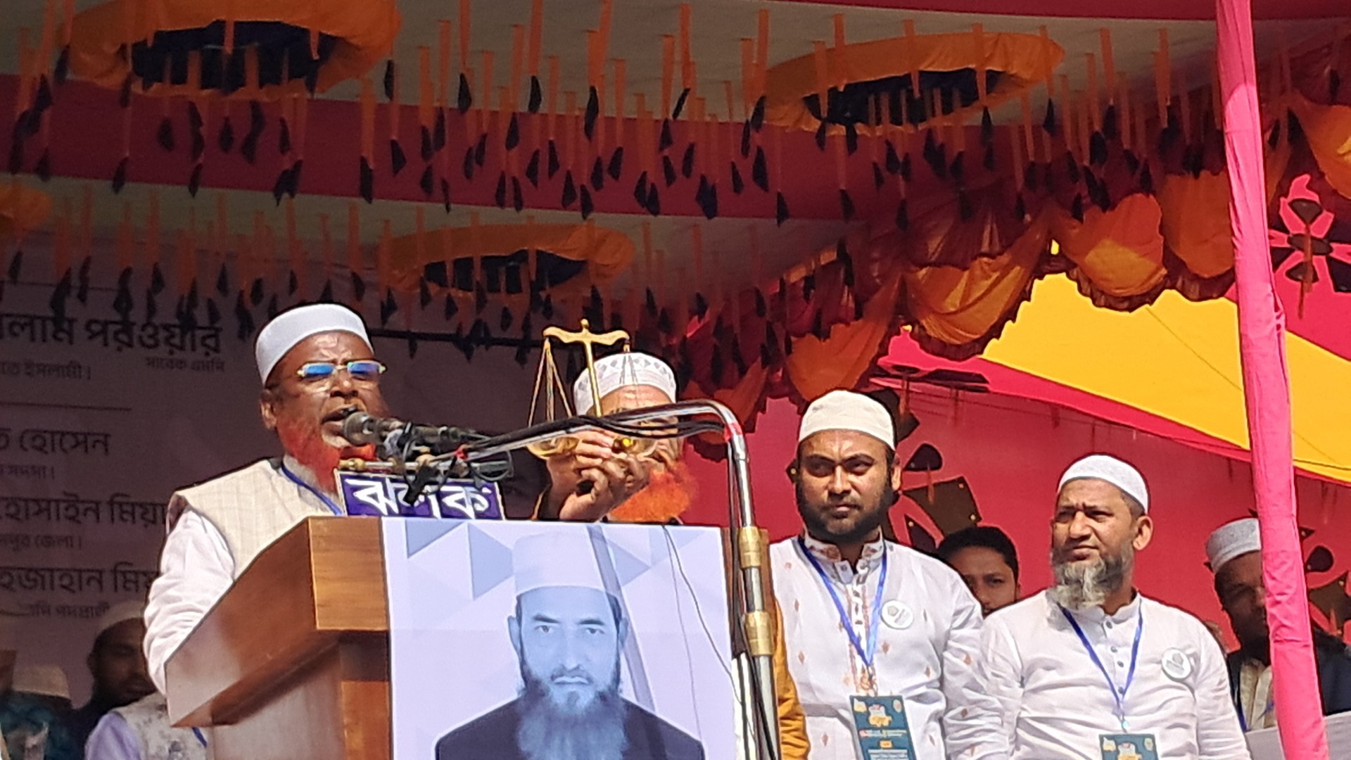 9f0c196b-08f8-4204-a5e0-92a0e191347f 9f0c196b-08f8-4204-a5e0-92a0e191347f