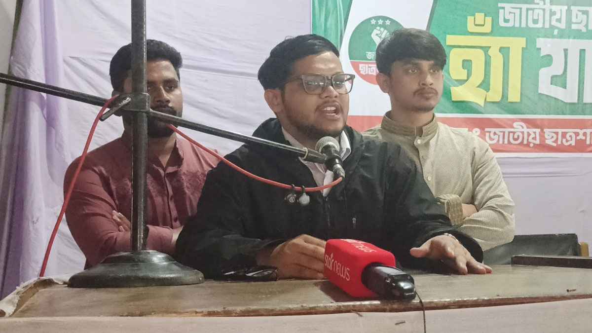 জুলাইয়ের আকাঙ্ক্ষা এখনো বাস্তবায়ন করতে পারিনি: বাকের মজুমদার