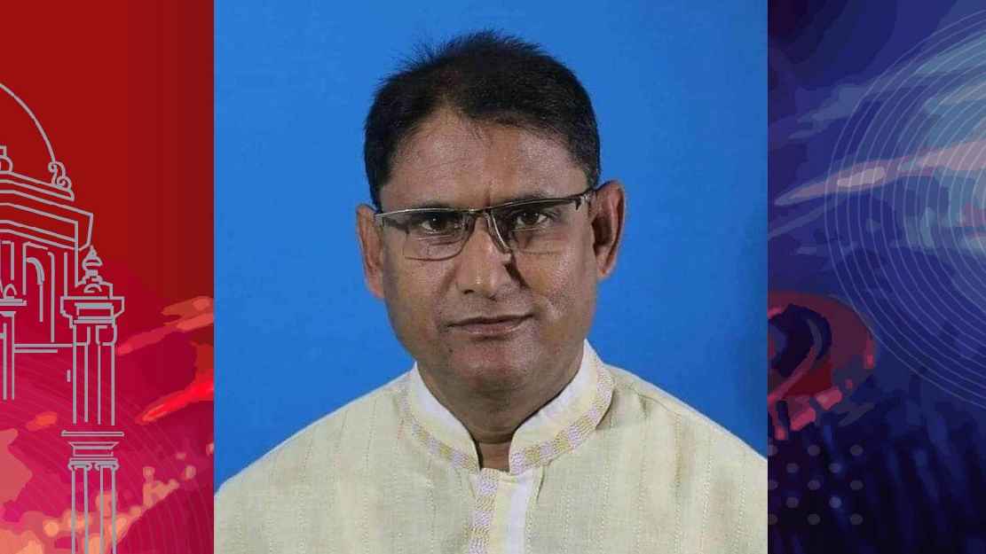 দোয়া মাহফিলে ধানের শীষে ভোট চাওয়ায় প্রার্থীকে শোকজ