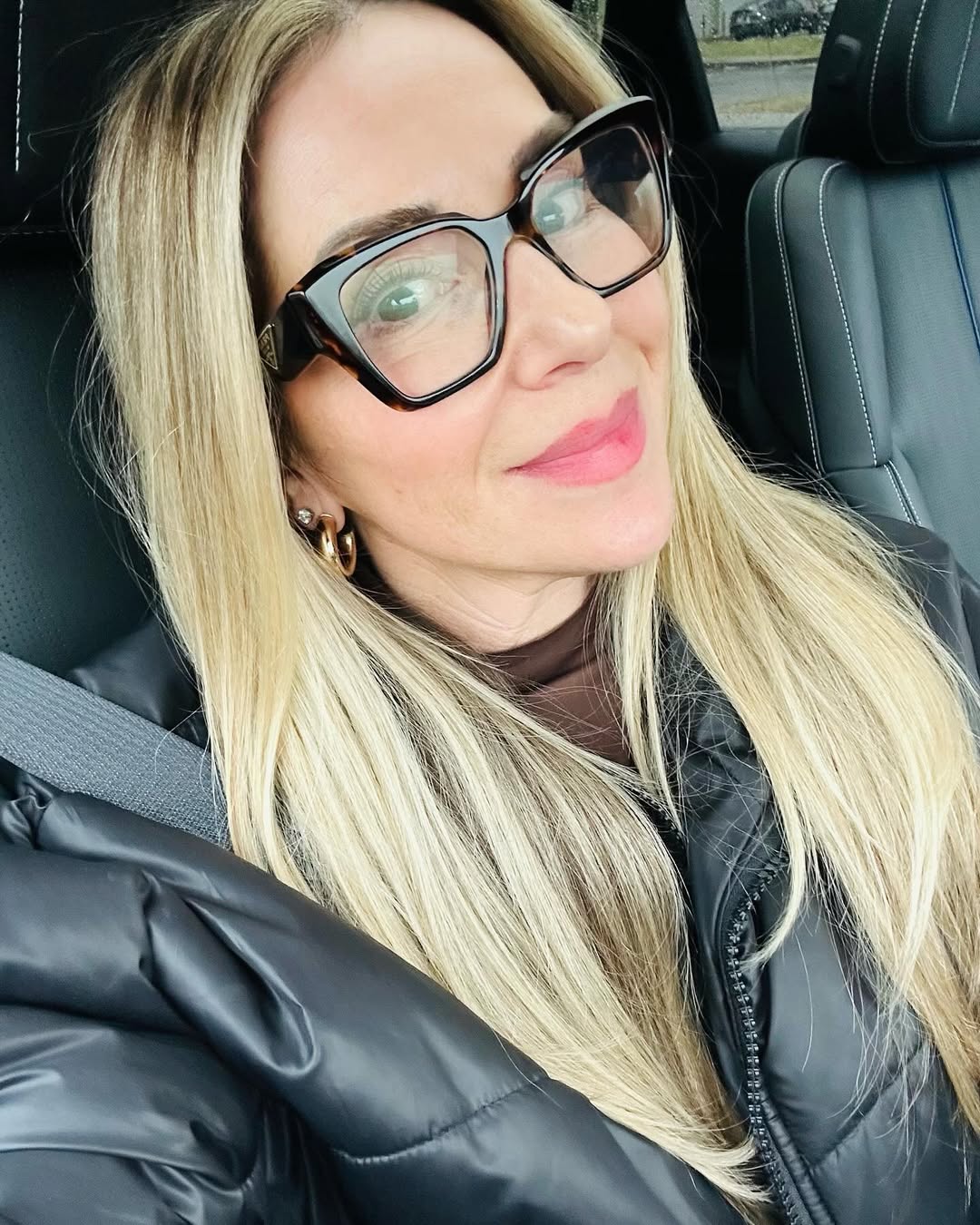 Glasses_or_no_glasses Glasses_or_no_glasses