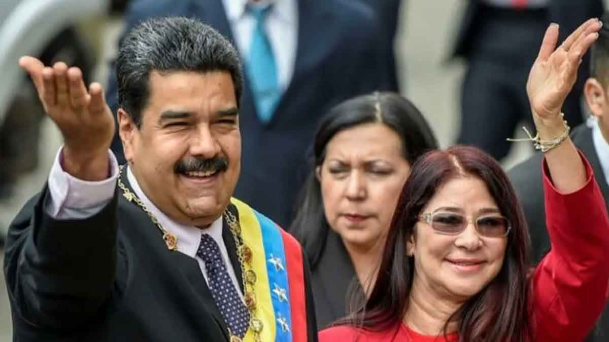 যেভাবে তুলে নেওয়া হলো প্রেসিডেন্ট মাদুরোকে