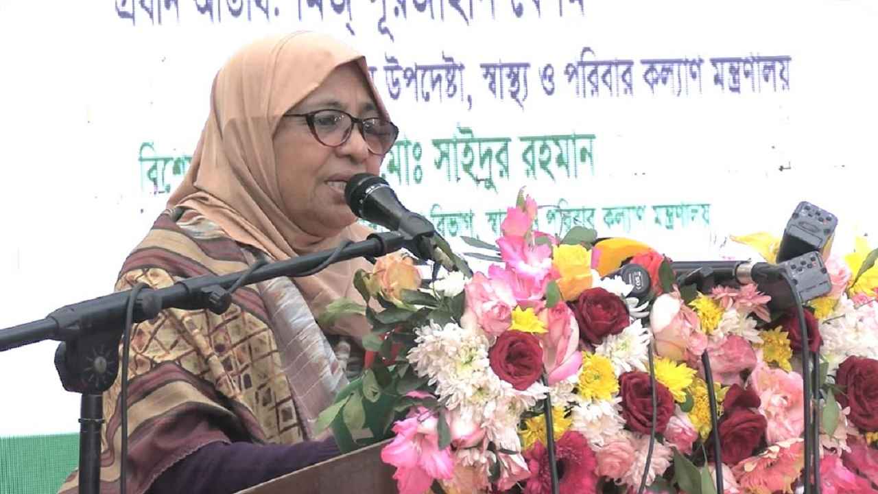 নিরাপদ দেশ গড়তে সবাইকে ‘হ্যাঁ’ ভোট দিতে হবে : স্বাস্থ্য উপদেষ্টা