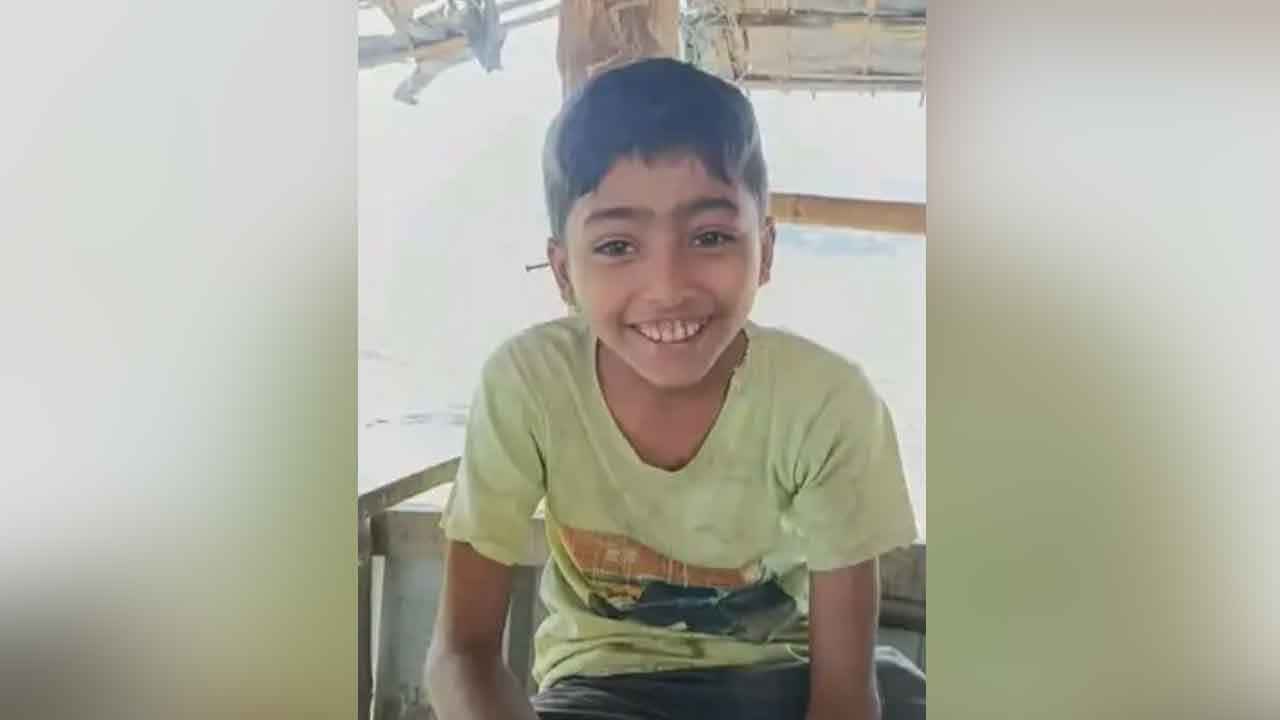 রামুতে সড়ক দুর্ঘটনায় শিশু নিহত, আহত ৪