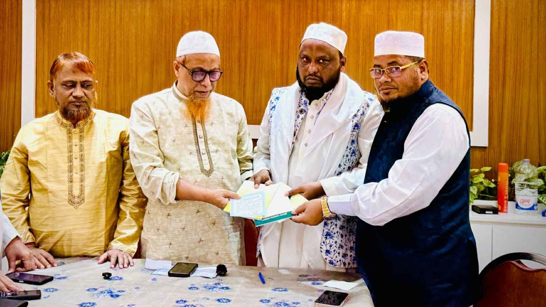 জামায়াতে মুফতি আব্দুর রহমান রাহমানীর যোগদান