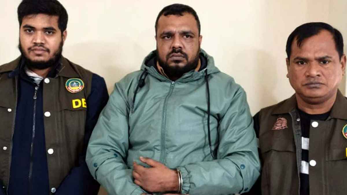 রংপুরের শীর্ষ সন্ত্রাসী মেরিল সুমন গ্রেফতার