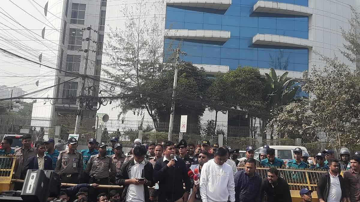 ছাত্রদলের ইসি ঘেরাও কর্মসূচি, আইনশৃঙ্খলা বাহিনীর নিরাপত্তা জোরদার