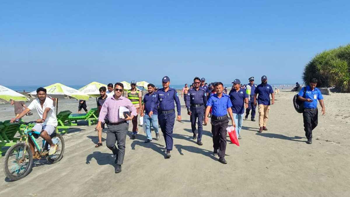 সেন্টমার্টিনে অভিযান, ৭৬ হাজার টাকা জরিমানা