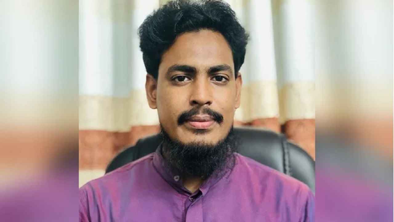 দুই মামলায় খালাস পেলেন আখতার হোসেন