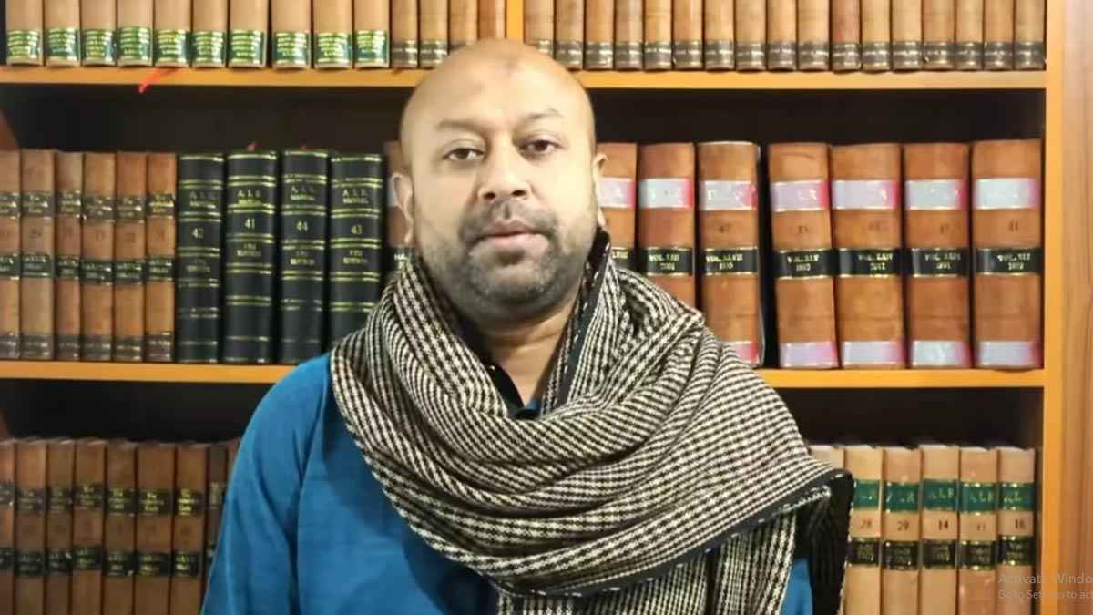 নির্বাচন করতে এবার আর্থিক সহায়তা চাইলেন ব্যারিস্টার ফুয়াদ