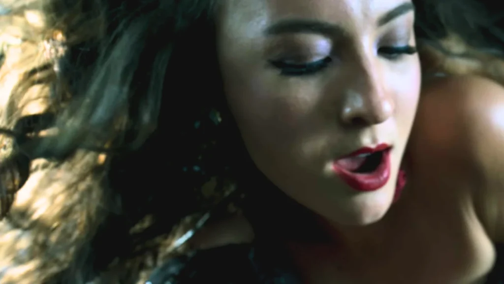 beatriz-taufenbach-toxic-teaser-2-1024x576 beatriz-taufenbach-toxic-teaser-2-1024x576