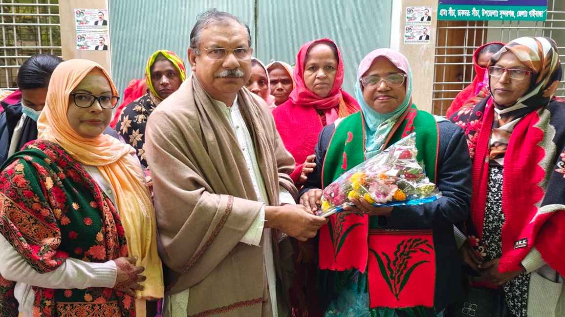 সুন্দরগঞ্জে অর্ধশত নারীর বিএনপিতে যোগদান