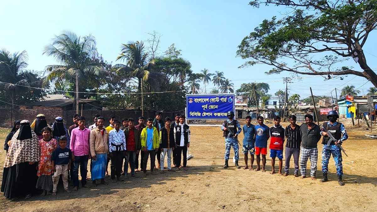 কক্সবাজারে নারী ও শিশুসহ ২০ জন উদ্ধার, ৫ মানবপাচারকারী আটক