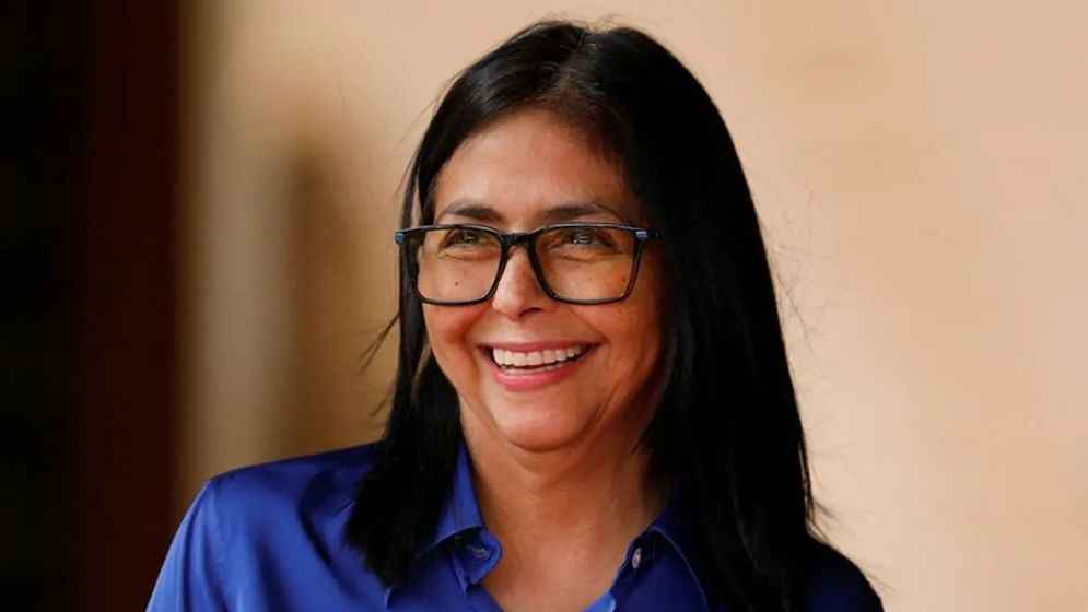 ট্রাম্পের মন গলাতে যুক্তরাষ্ট্র যাচ্ছেন ভেনেজুয়েলার অন্তর্বর্তী প্রেস