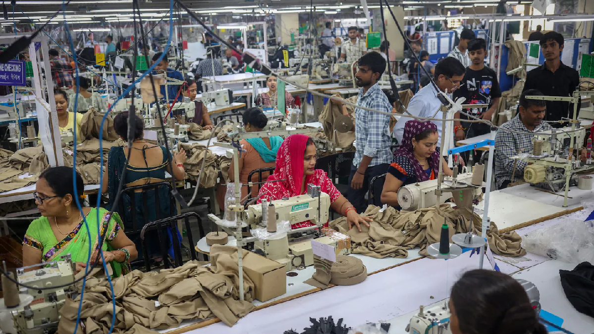 ইইউ’তে বস্ত্র-পোশাক রফতানিতে বাংলাদেশকে পেছনে ফেলবে ভারত?