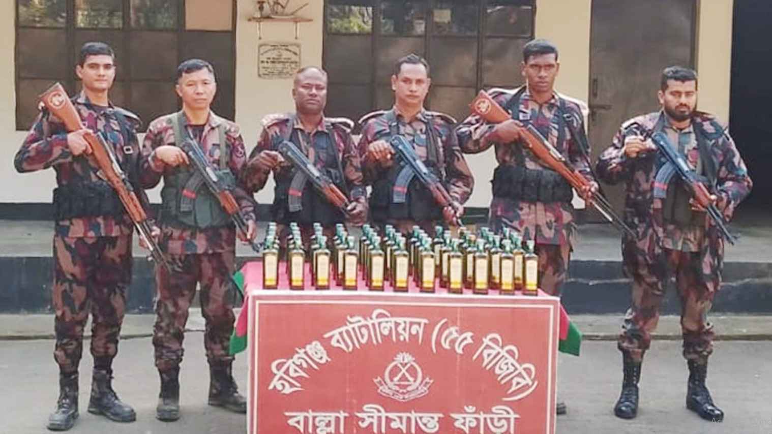 নির্বাচন ও গণভোটের বার্তা নিয়ে জয়পুরহাটে ‘ভোটের গাড়ি’