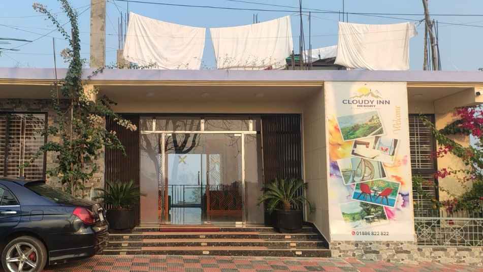 বান্দরবানে হোটেল থেকে পর্যটকের ৪ লাখ টাকার মালামাল চুরি