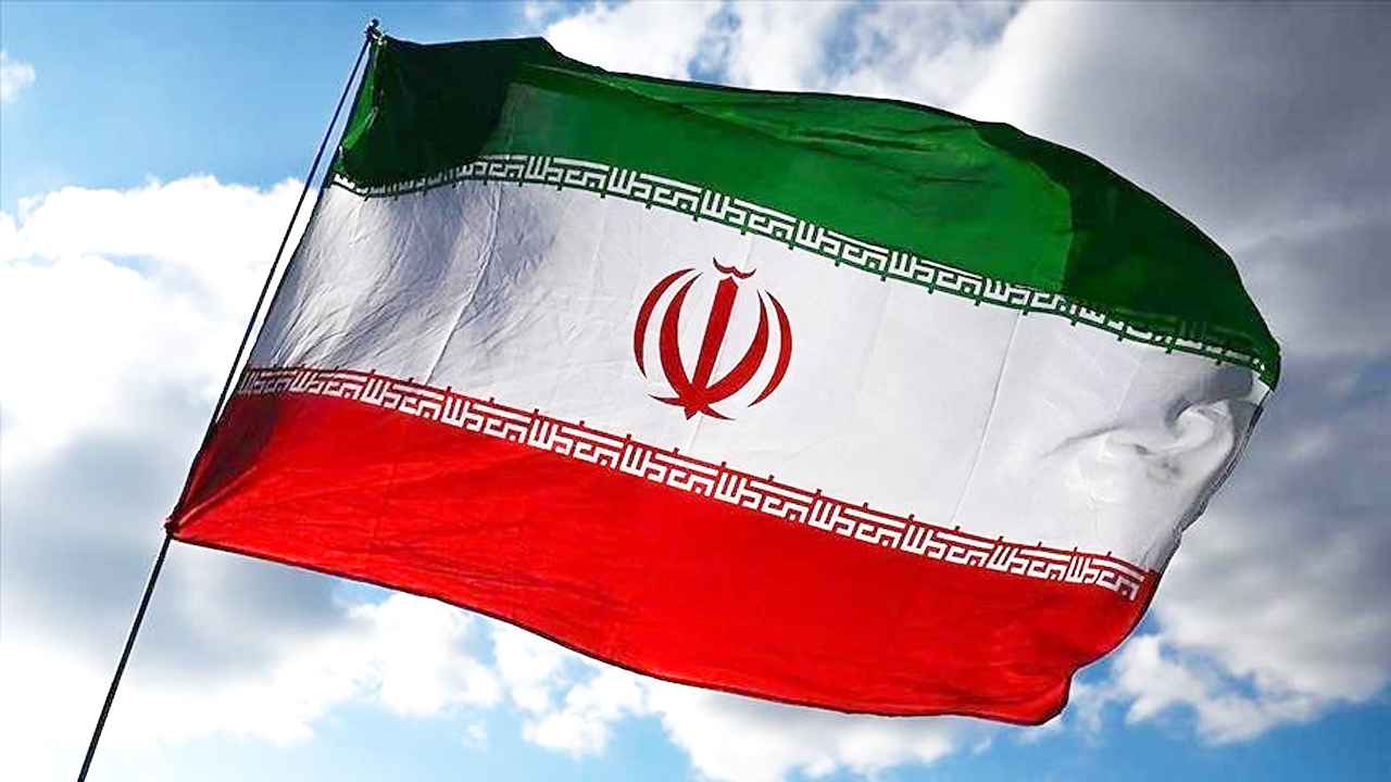 ইরানে বিক্ষোভে নিহত বেড়ে ৬৪৫