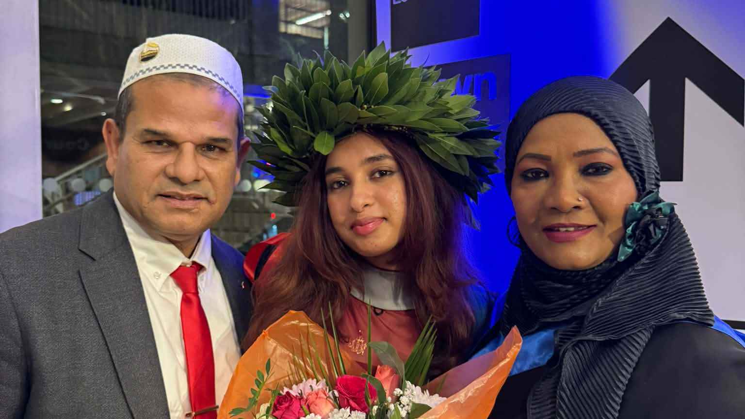 প্রবাসী বাবা-মায়ের স্বপ্ন পূরণ করলেন মিম