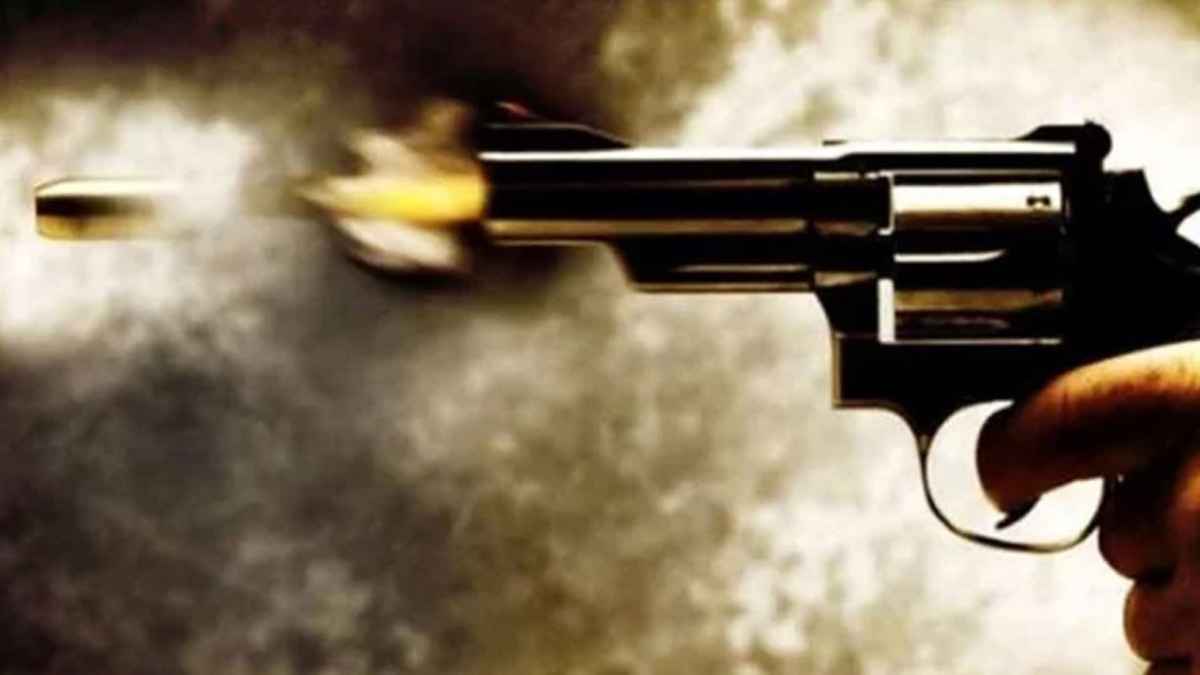 যশোরে ফের একজনকে প্রকাশ্যে গুলি করে হত্যা