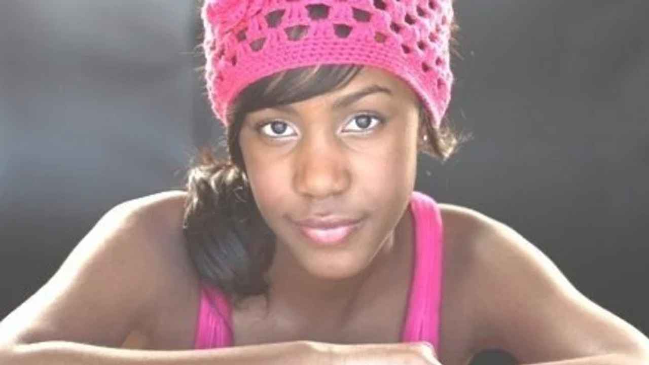 সড়ক দুর্ঘটনায় প্রাণ হারালেন অভিনেত্রী