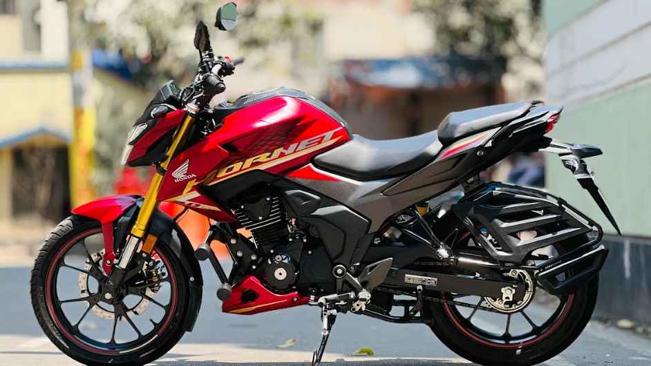 হোন্ডা হর্নেট ২.০ মোটরসাইকেলে ক্যাশব্যাক অফার, পাবেন ১০ হাজার কমে