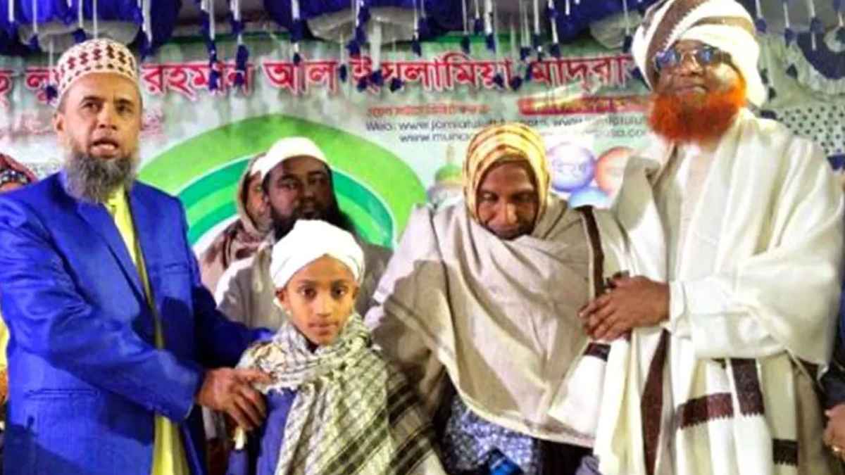 মাত্র ১৫ মাসে কোরআনের হাফেজ ১১ বছরের শিশু সোলাইমান