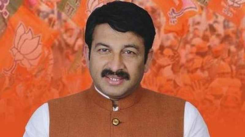 অভিনেতা মনোজের বাড়ি চুরি, গ্রেফতার কর্মচারী