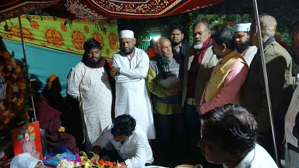 কক্সবাজারে যুবককে ডেকে নিয়ে হত্যার অভিযোগ