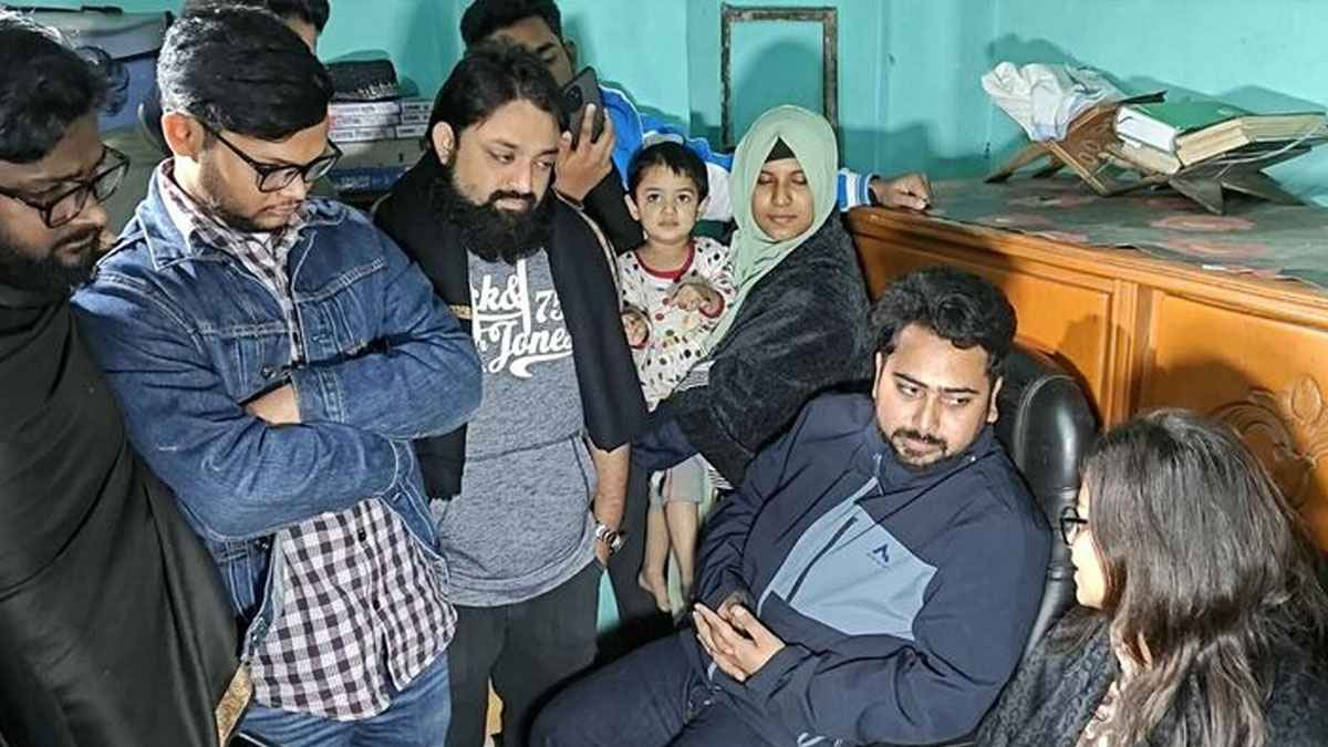 সুরভীর মামলাটি বানোয়াট ও চরিত্র হননের চেষ্টা: নাহিদ ইসলাম